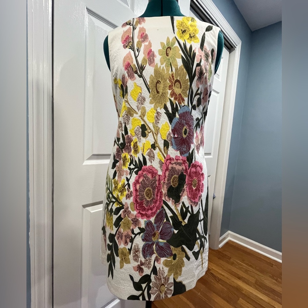 Floral dress by Plenty Dresses